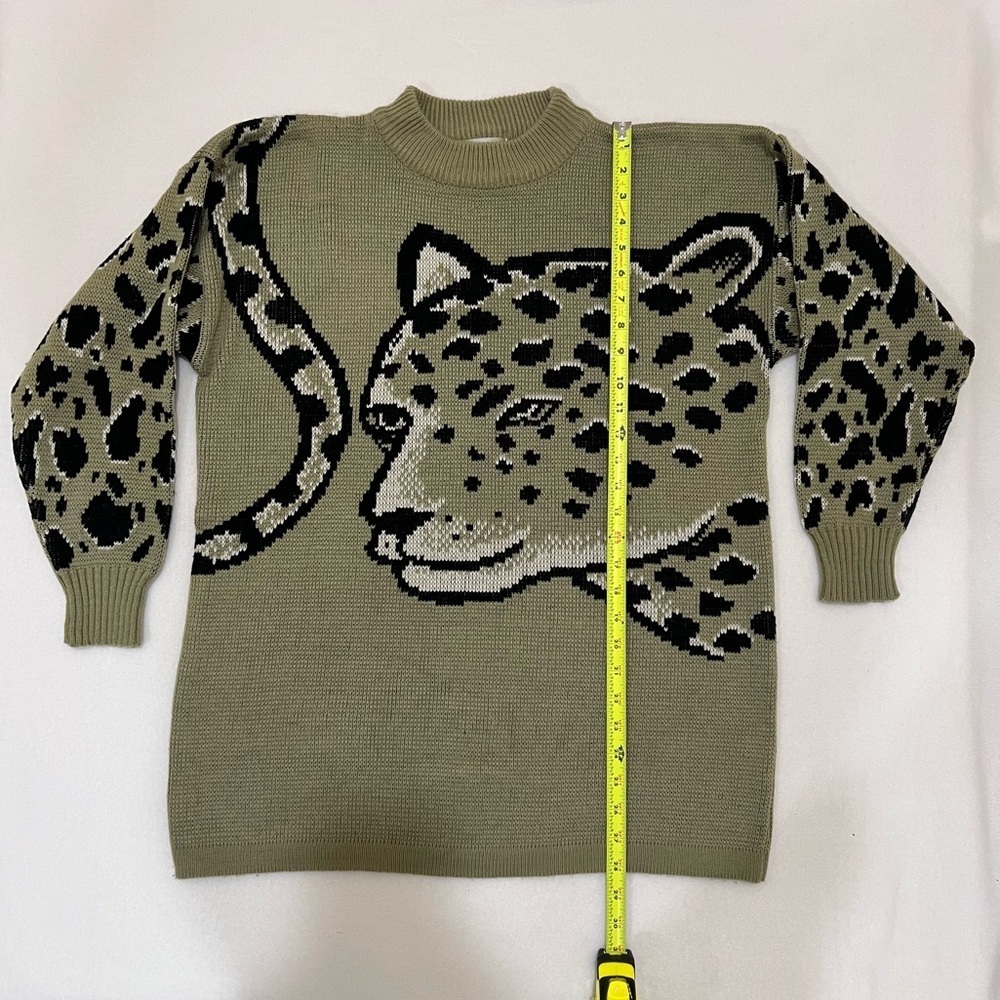 Vintage Leopard Big Cat Intarsia Mock Neck Sweater - Picture 4 of 5